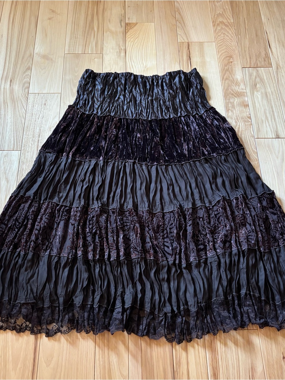 Y2K Sunny Leigh Brown Boho Tiered Velvet Lace Hem Skirt